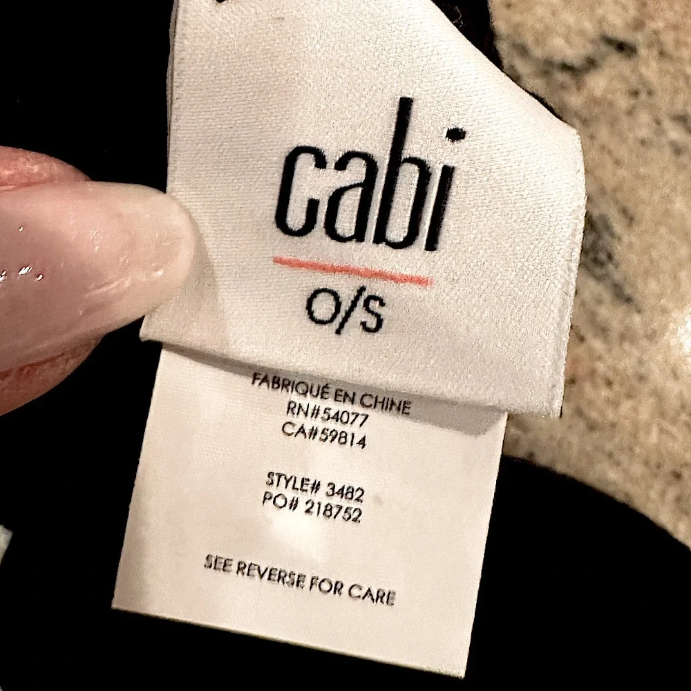 NWOT CAbi Liberty Arm Warmers Black